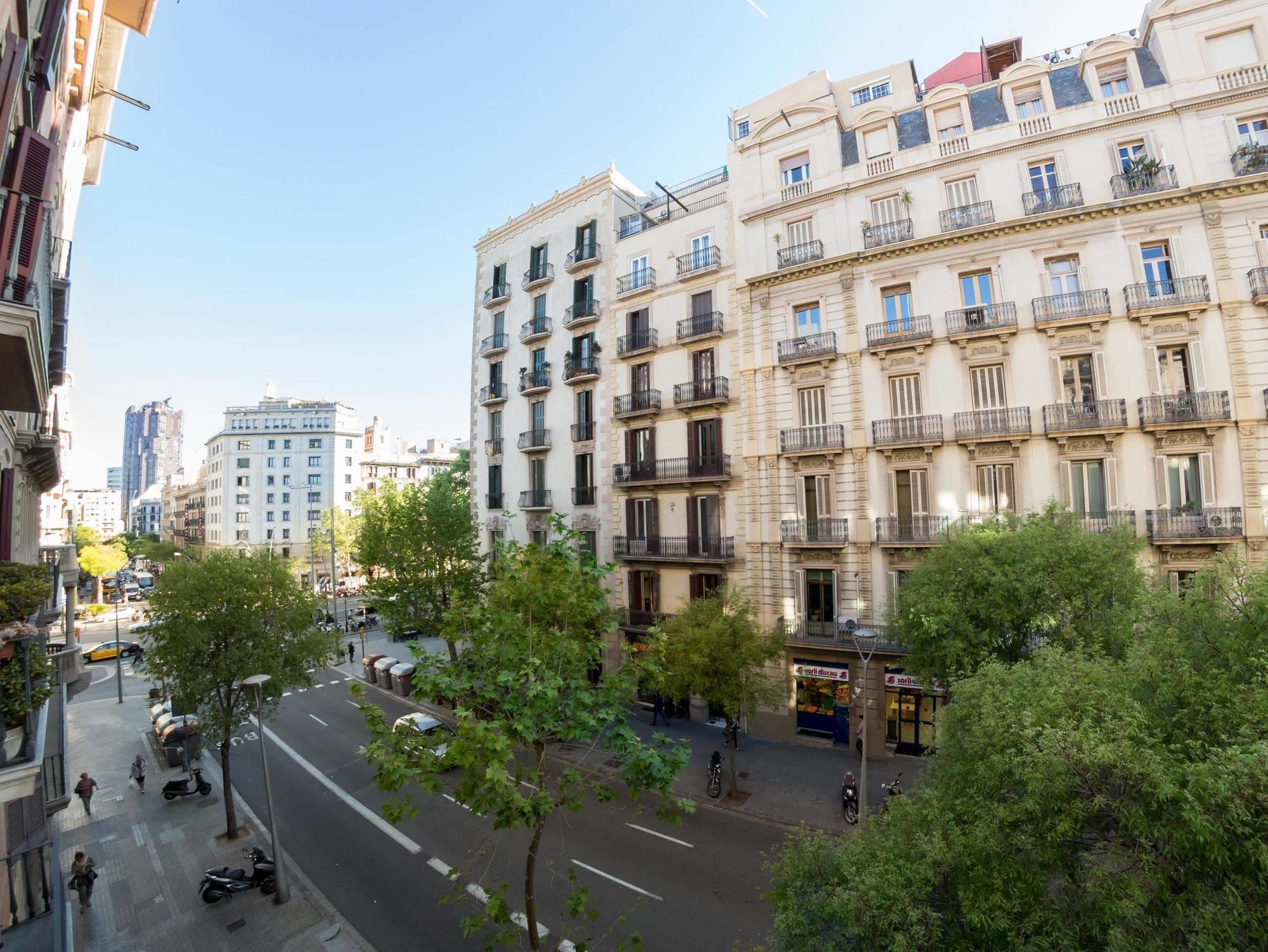 Sant Jordi Alberg Barcelona Exterior foto